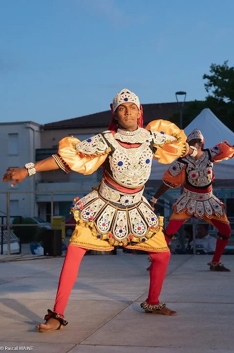SRI LANKA &laquo; Chandana Wuckramasinghe and the dancers &raquo; - Photo n°9